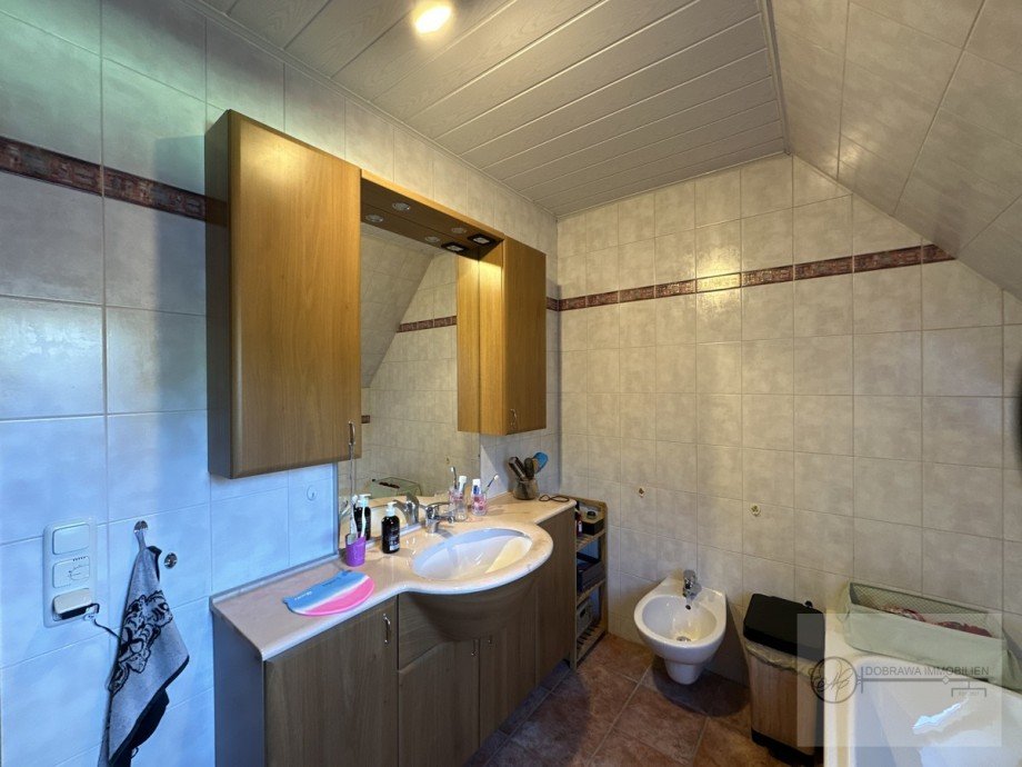 Masterbad mit Badewanne OG Zweifamilienhaus Senzig