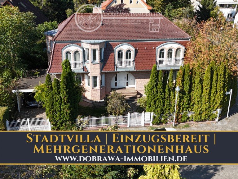 Titelbild Berlin Villa Traumhafte Architektenvilla mit Gartenidylle in Berlin-Spandau