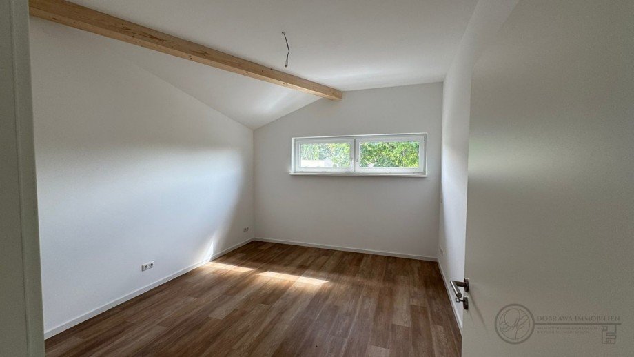 Zimmer Dachgeschosswohnung Niederlehme