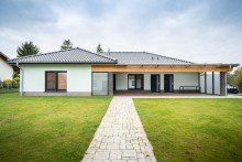 Gartenansicht Traumhafter Bungalow zwischen Berlin und Dresden