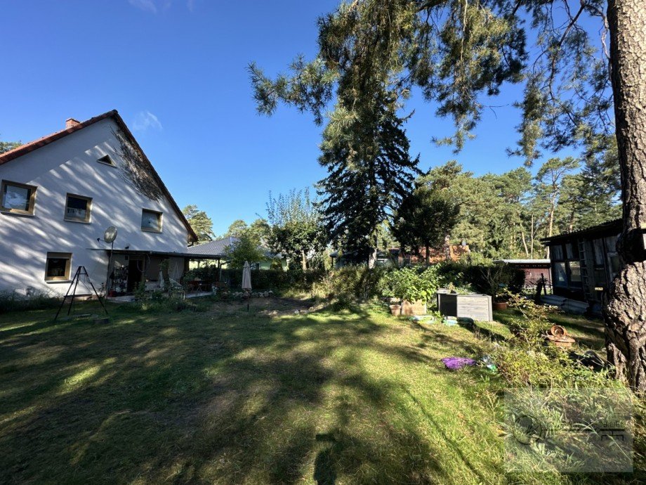 Gartenansicht Zweifamilienhaus Senzig