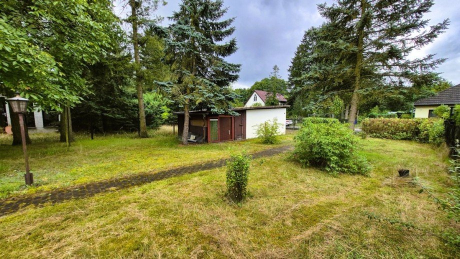 Garage und Vorderer Garten II Wohngrundst�ck Zeesen bei K�nigs Wusterhausen