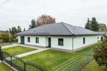 Stra�enansicht Traumhafter Bungalow zwischen Berlin und Dresden