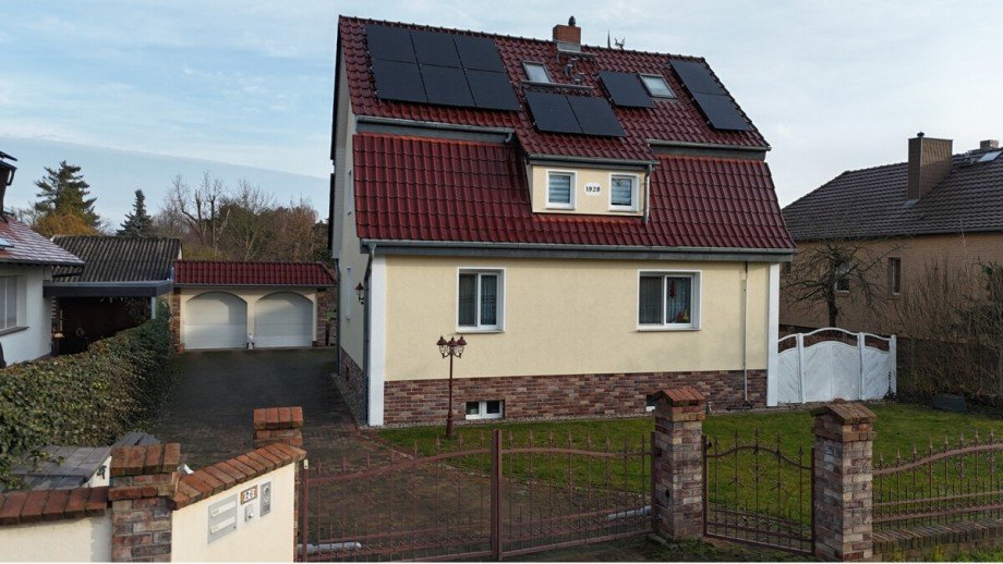 1 Einfamilienhaus Schulzendorf
