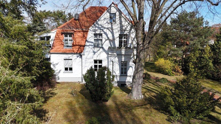 Hausansichten V Villa Eichwalde