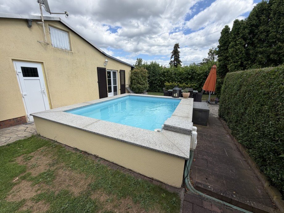 Pool Einfamilienhaus L�bben (Spreewald)