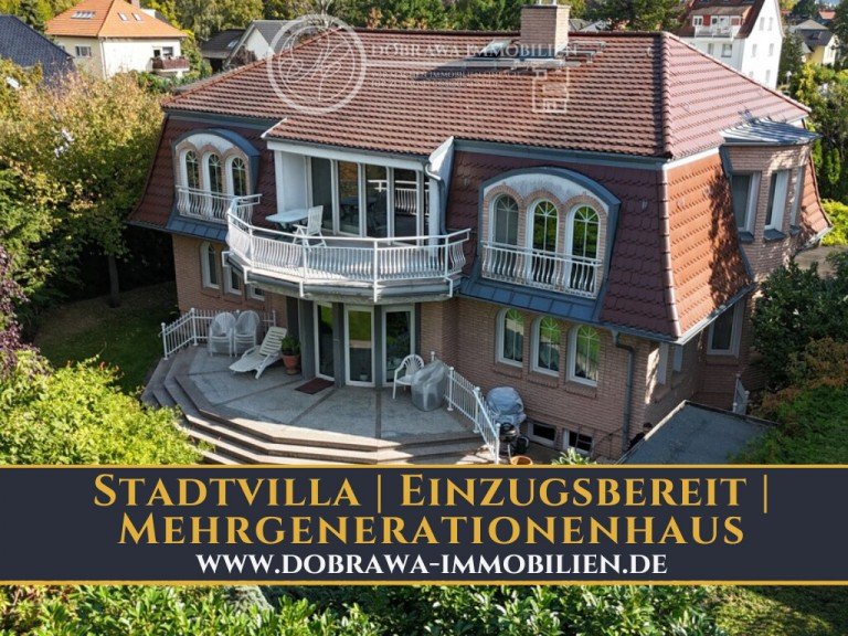 Titelbild Stadtvilla Berlin Villa Gro�z�giges Mehrgenerationenhaus mit zwei Wohnbereichen in Berlin Wilhelmstadt