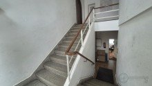 Treppenaufgang Gewerbe und Wohnfl�che am Bahnhof W�nsdorf, vielseitiges Objekt mit Entwicklungsperspektive