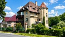  Historisches Mehrfamilienhaus am Naturschutzgebiet , Wohnen, Vermieten und Entwickeln in Strausberg