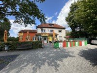 Bild (bdb228349319742e6dab1a1e0ba465a7): Mehrfamilienhaus im Ballungsraum von Berlin