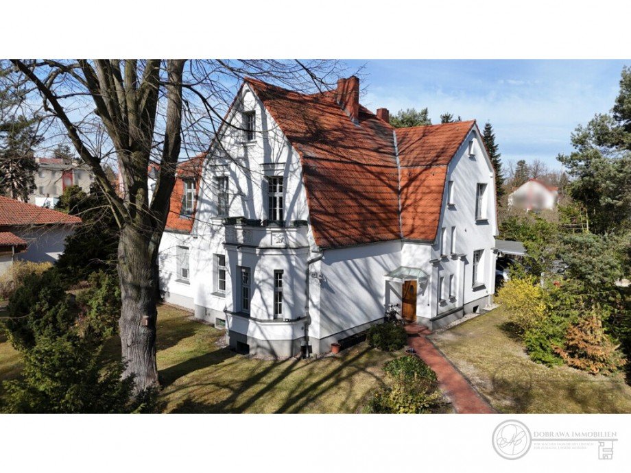 Geb�udeansicht Villa Eichwalde