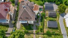 Vogelperspektive Historisches Mehrfamilienhaus am Naturschutzgebiet , Wohnen, Vermieten und Entwickeln in Strausberg