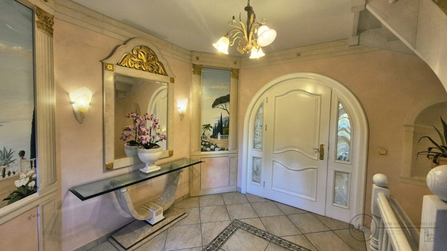 Haupteingangsbereich Villa Berlin