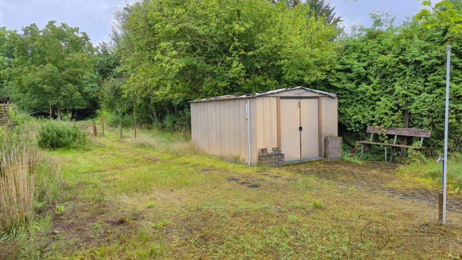 Hinterer Garten und Schuppen II Wohngrundst�ck Zeesen bei K�nigs Wusterhausen