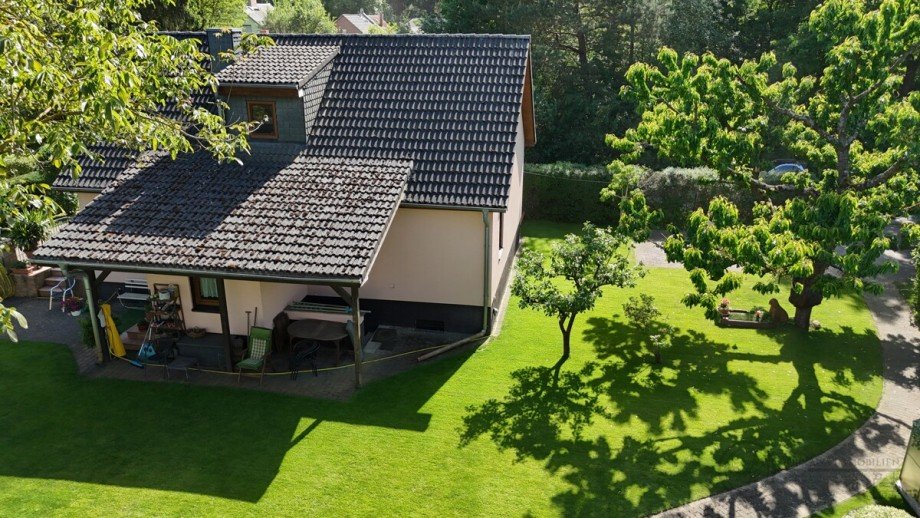  Einfamilienhaus Gro� K�ris