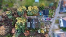 Vogelperspektive Wohnen �ber dem See: Charmantes Einfamilienhaus mit gro�em GS in idyllischer Hanglage von Teupitz